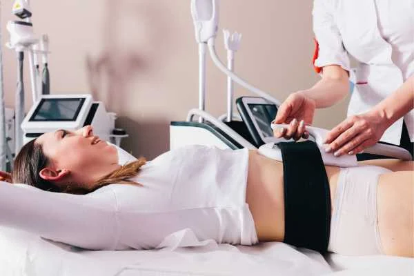 woman having body sculpting to help improve her body image and her mental health Tyne & Wear